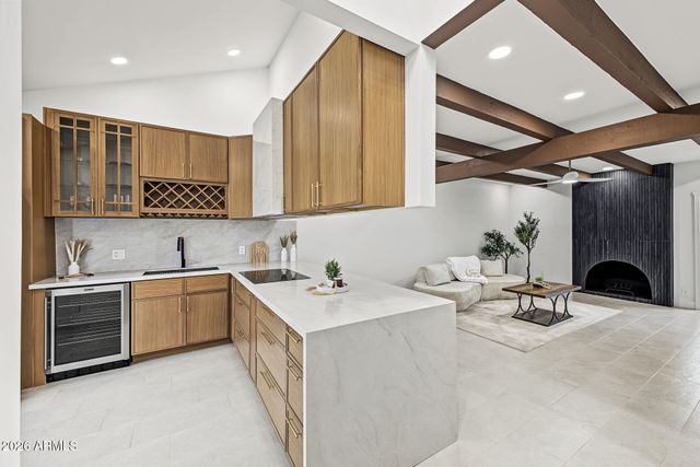 5621 N PALACIO Place, Phoenix, AZ 85014