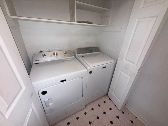 8100 Creekbend Drive 152, Houston, TX 77071