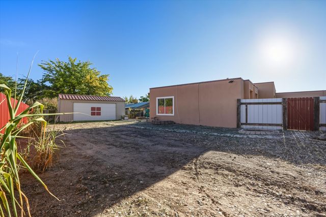 6016 Unitas Lane NW, Albuquerque, NM 87114