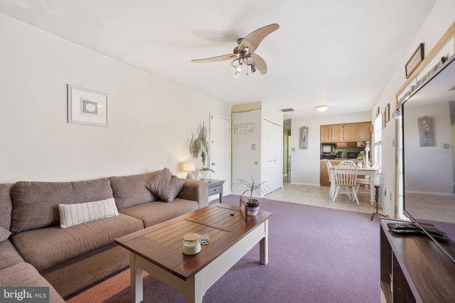 138 CEDARBROOK LN, Tuckerton, NJ 08087