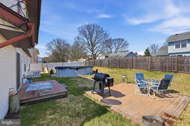 138 CEDARBROOK LN, Tuckerton, NJ 08087