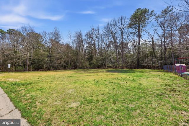138 CEDARBROOK LN, Tuckerton, NJ 08087