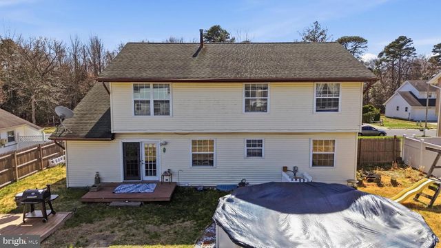 138 CEDARBROOK LN, Tuckerton, NJ 08087