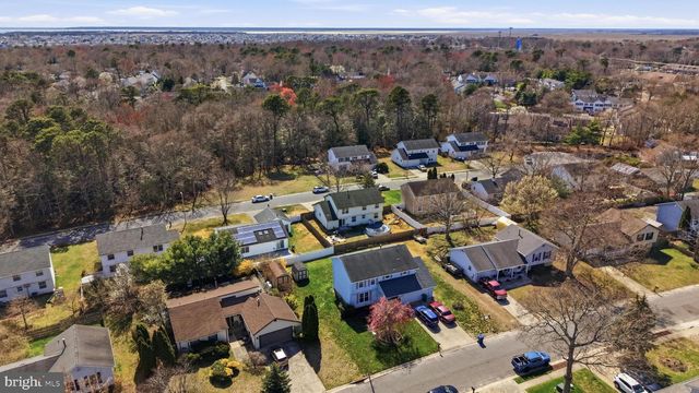 138 CEDARBROOK LN, Tuckerton, NJ 08087