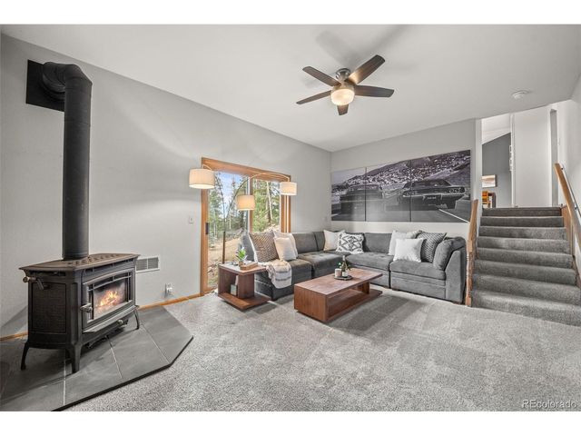 33172 Lynx Ln, Evergreen, CO 80439