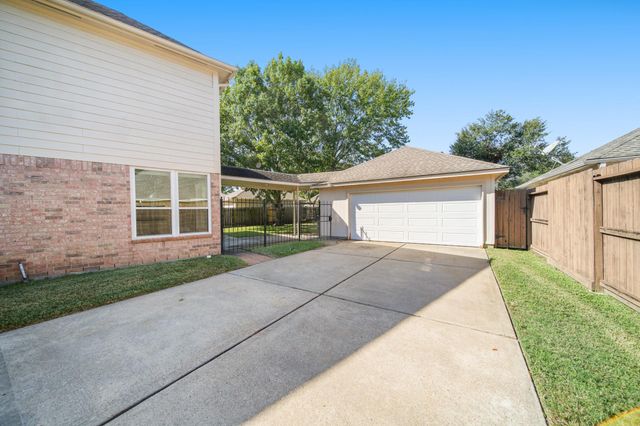 16322 Drystone Lane, Houston, TX 77095