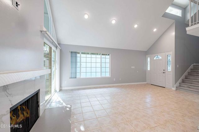 30730 Davey Jones Drive, Agoura Hills, CA 91301