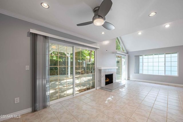 30730 Davey Jones Drive, Agoura Hills, CA 91301