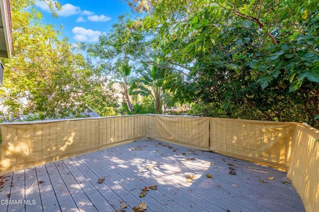 30730 Davey Jones Drive, Agoura Hills, CA 91301