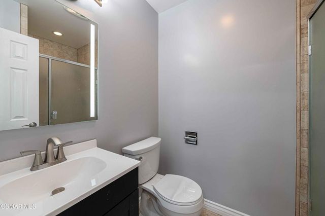30730 Davey Jones Drive, Agoura Hills, CA 91301