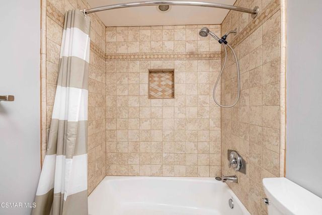 30730 Davey Jones Drive, Agoura Hills, CA 91301