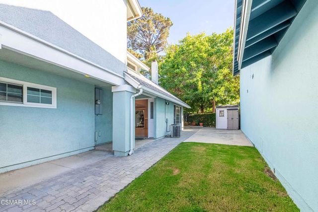 30730 Davey Jones Drive, Agoura Hills, CA 91301