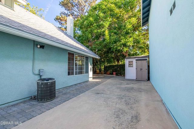 30730 Davey Jones Drive, Agoura Hills, CA 91301