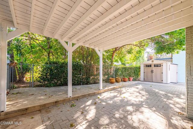 30730 Davey Jones Drive, Agoura Hills, CA 91301