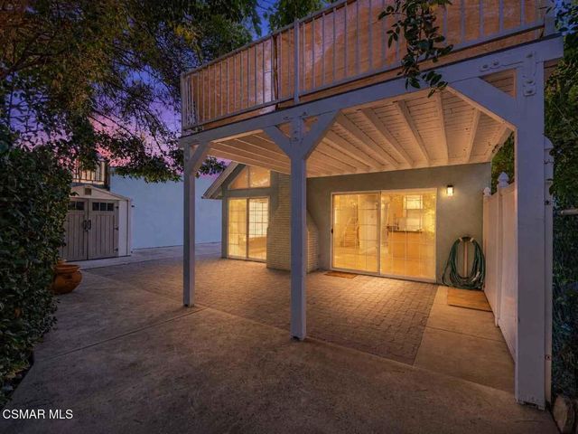 30730 Davey Jones Drive, Agoura Hills, CA 91301