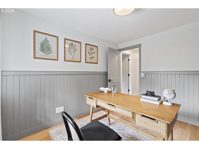 12850 Sw 22ND St, Beaverton, OR 97008