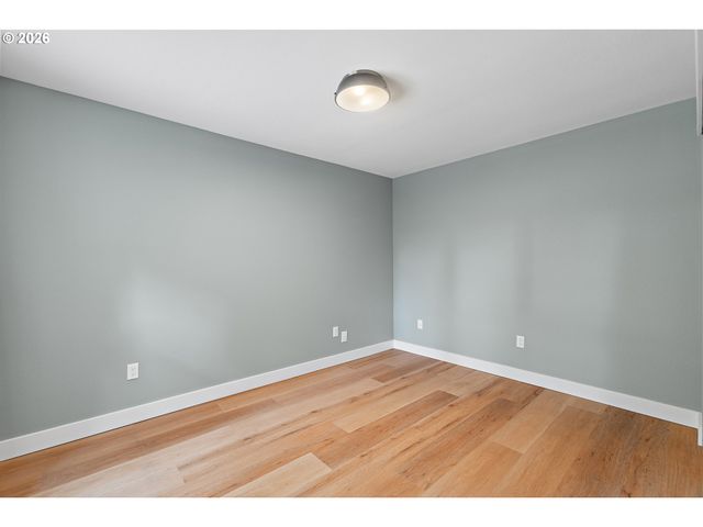 12850 Sw 22ND St, Beaverton, OR 97008