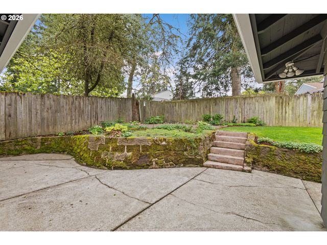 12850 Sw 22ND St, Beaverton, OR 97008