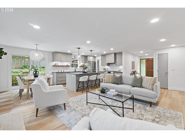 12850 Sw 22ND St, Beaverton, OR 97008