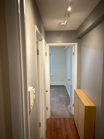 10805 S Pulaski Road 4, Chicago, IL 60655