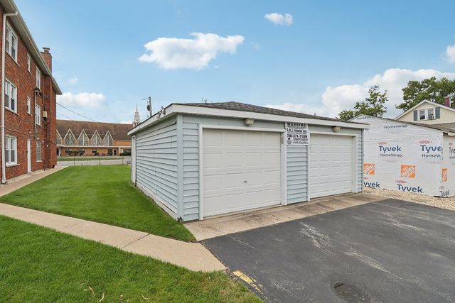 10805 S Pulaski Road 4, Chicago, IL 60655
