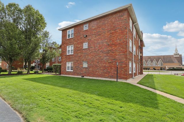 10805 S Pulaski Road 4, Chicago, IL 60655