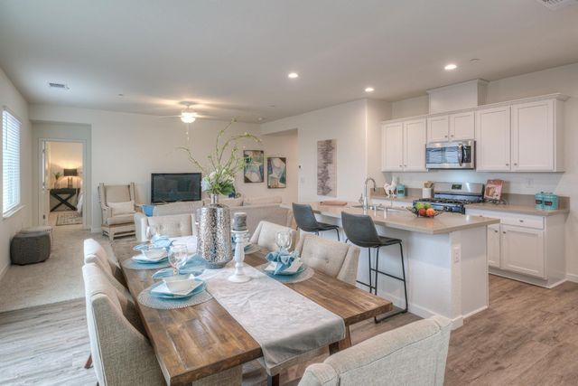 1404 Jim HInes, Olivehurst, CA 95961