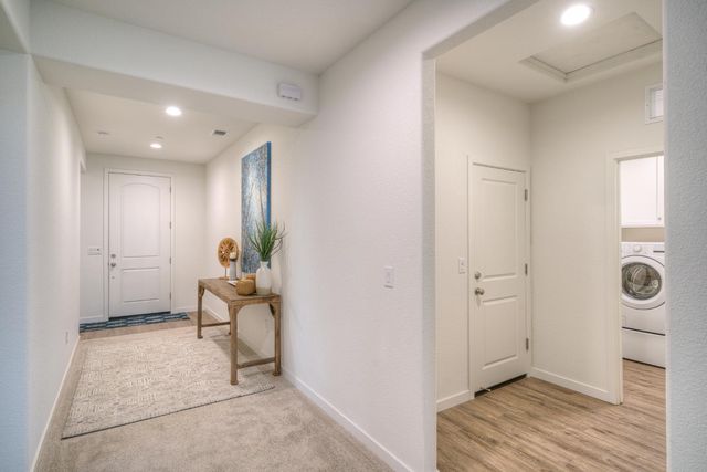 1404 Jim HInes, Olivehurst, CA 95961