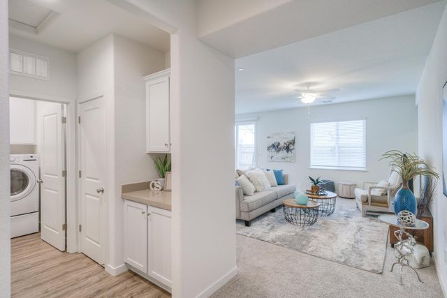1404 Jim HInes, Olivehurst, CA 95961
