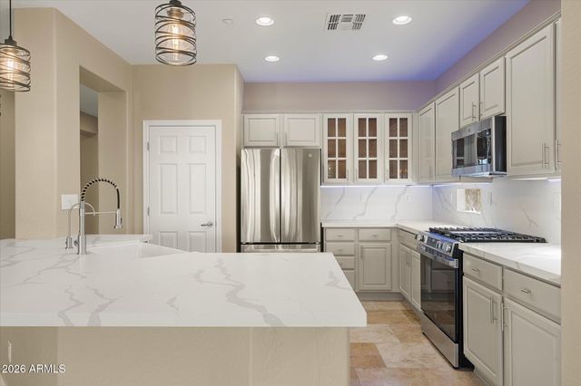 40744 N NOBLE HAWK Court, Anthem, AZ 85086