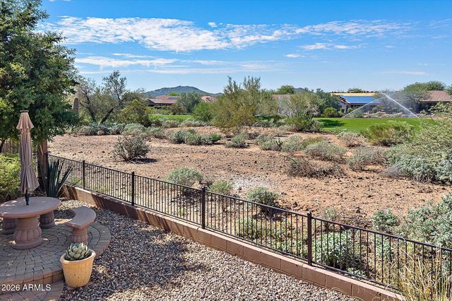 40744 N NOBLE HAWK Court, Anthem, AZ 85086