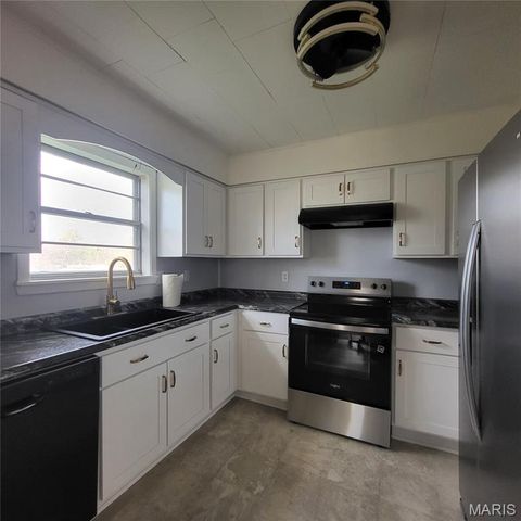 2756 Ripley 142E-20, Doniphan, MO 63935