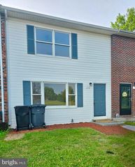 178 HACKBERRY DR, Stephens City, VA 22655