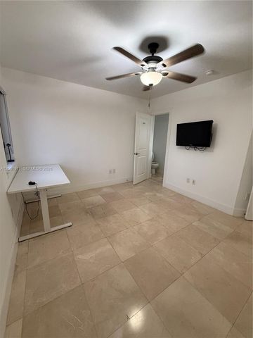 8881 SW 28th St 0, Miami, FL 33165