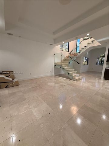 8881 SW 28th St 0, Miami, FL 33165