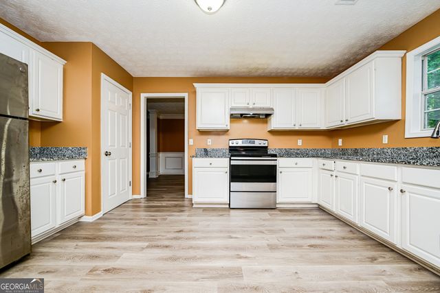 3807 Button Gate Court, Lithonia, GA 30038