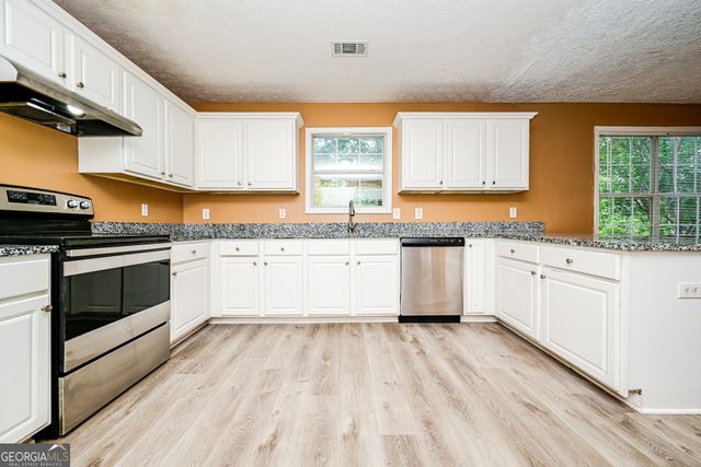 3807 Button Gate Court, Lithonia, GA 30038