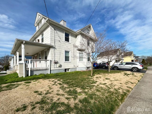 104 Thompson Street, Raritan, NJ 08869