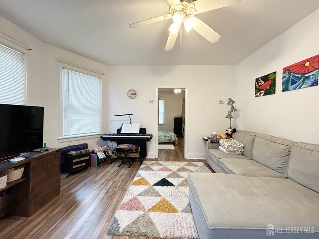 104 Thompson Street, Raritan, NJ 08869