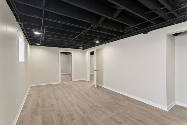 8032 S Carpenter Street, Chicago, IL 60620