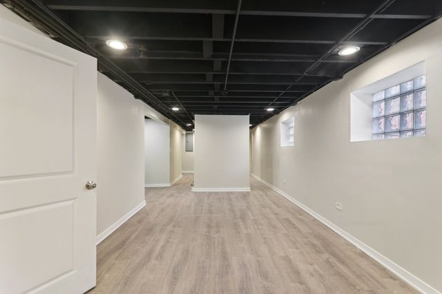 8032 S Carpenter Street, Chicago, IL 60620