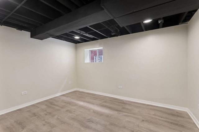 8032 S Carpenter Street, Chicago, IL 60620