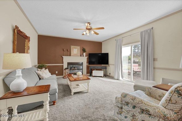 6608 Shire Lane, Wilmington, NC 28411