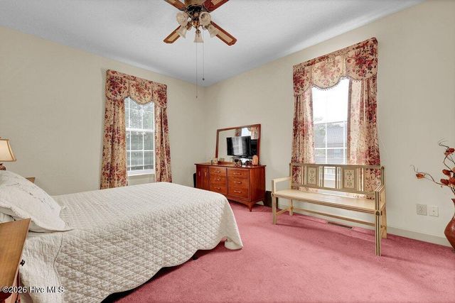 6608 Shire Lane, Wilmington, NC 28411