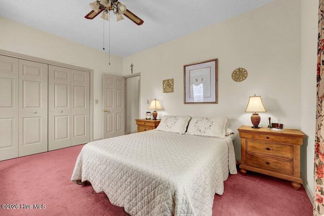 6608 Shire Lane, Wilmington, NC 28411