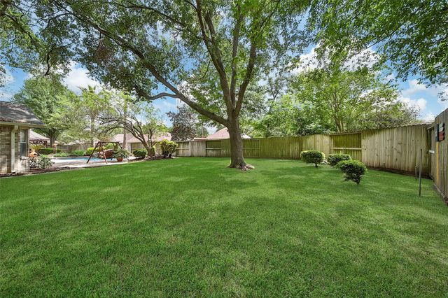 18107 Mallard Estates Court, Cypress, TX 77429