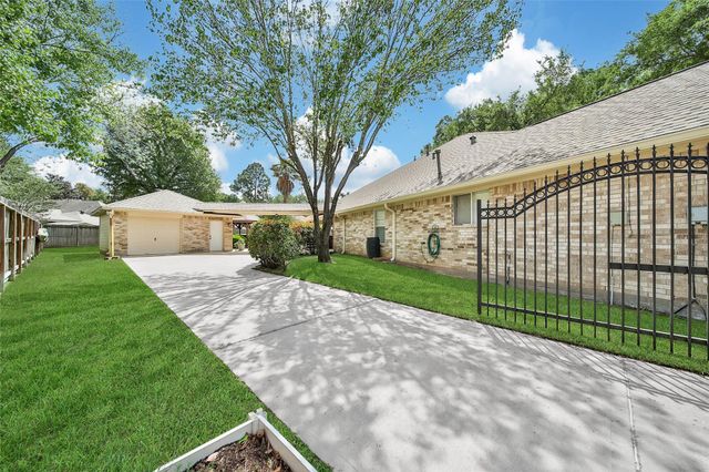 18107 Mallard Estates Court, Cypress, TX 77429