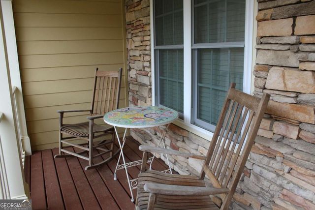 5294 Autumn Run Drive, Powder Springs, GA 30127