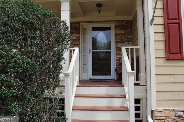 5294 Autumn Run Drive, Powder Springs, GA 30127