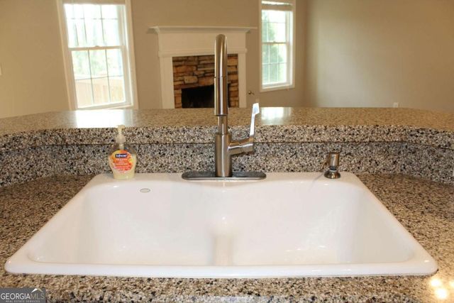 5294 Autumn Run Drive, Powder Springs, GA 30127